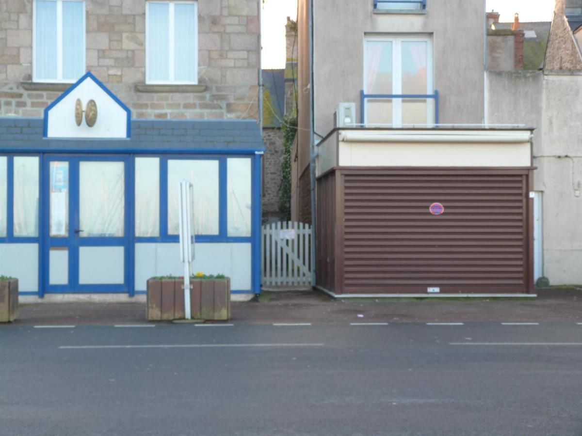 Willa Quai Vauban Saint-Vaast-la-Hougue Zewnętrze zdjęcie